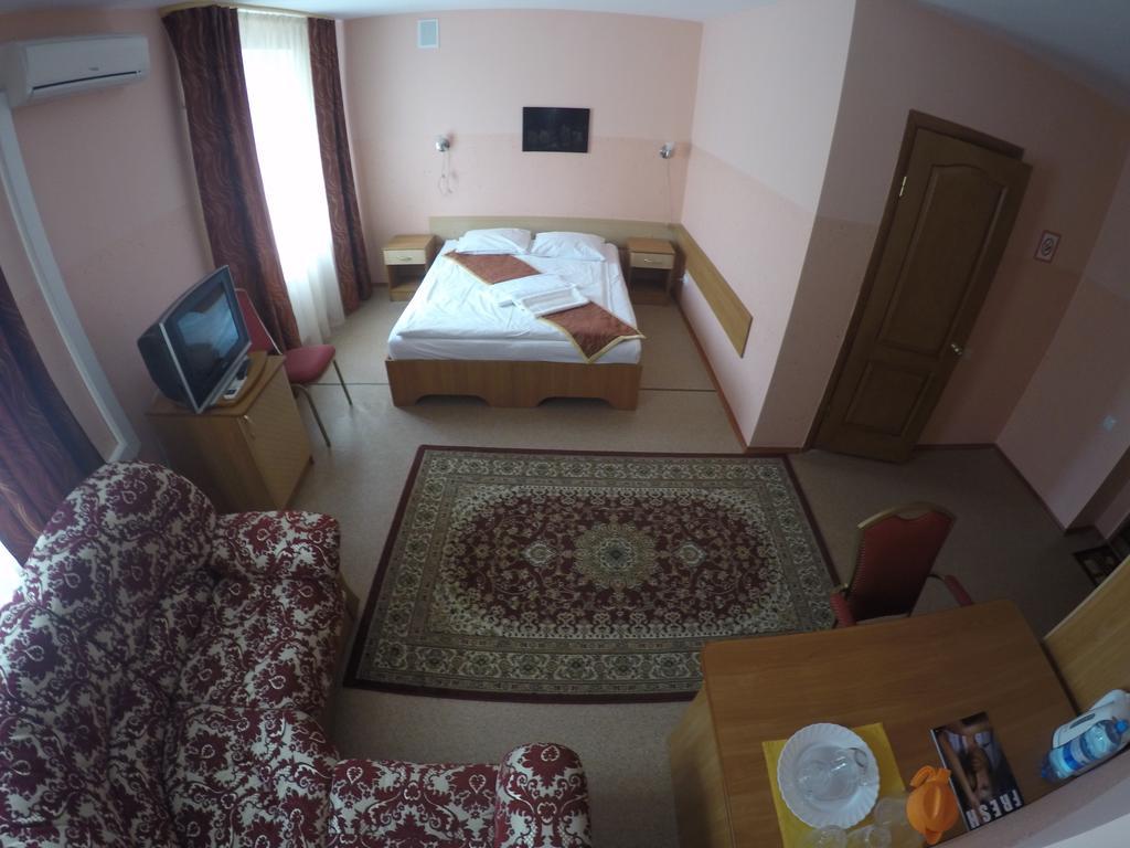 Kurmet Hotel ウラルスク 部屋 写真