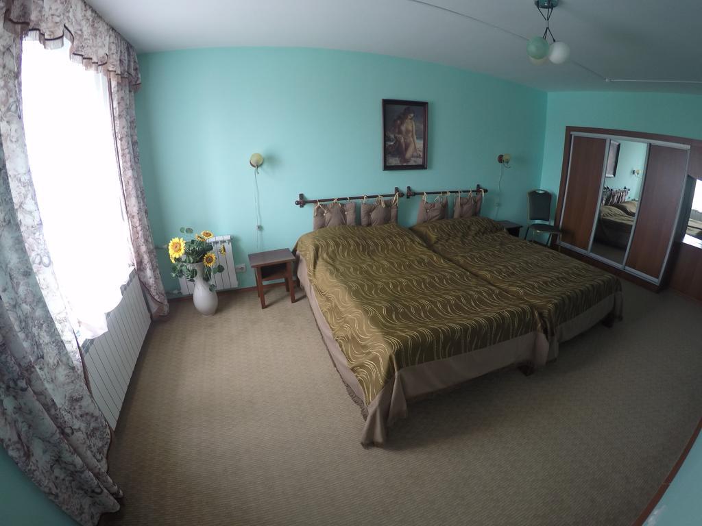 Kurmet Hotel ウラルスク 部屋 写真