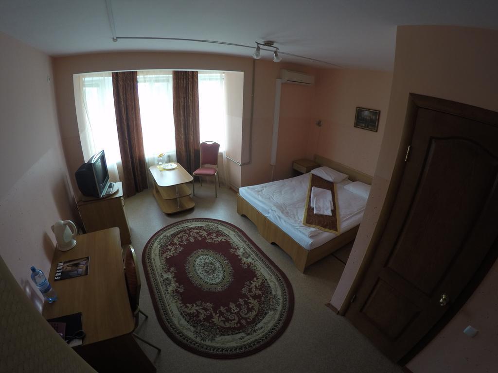 Kurmet Hotel ウラルスク 部屋 写真