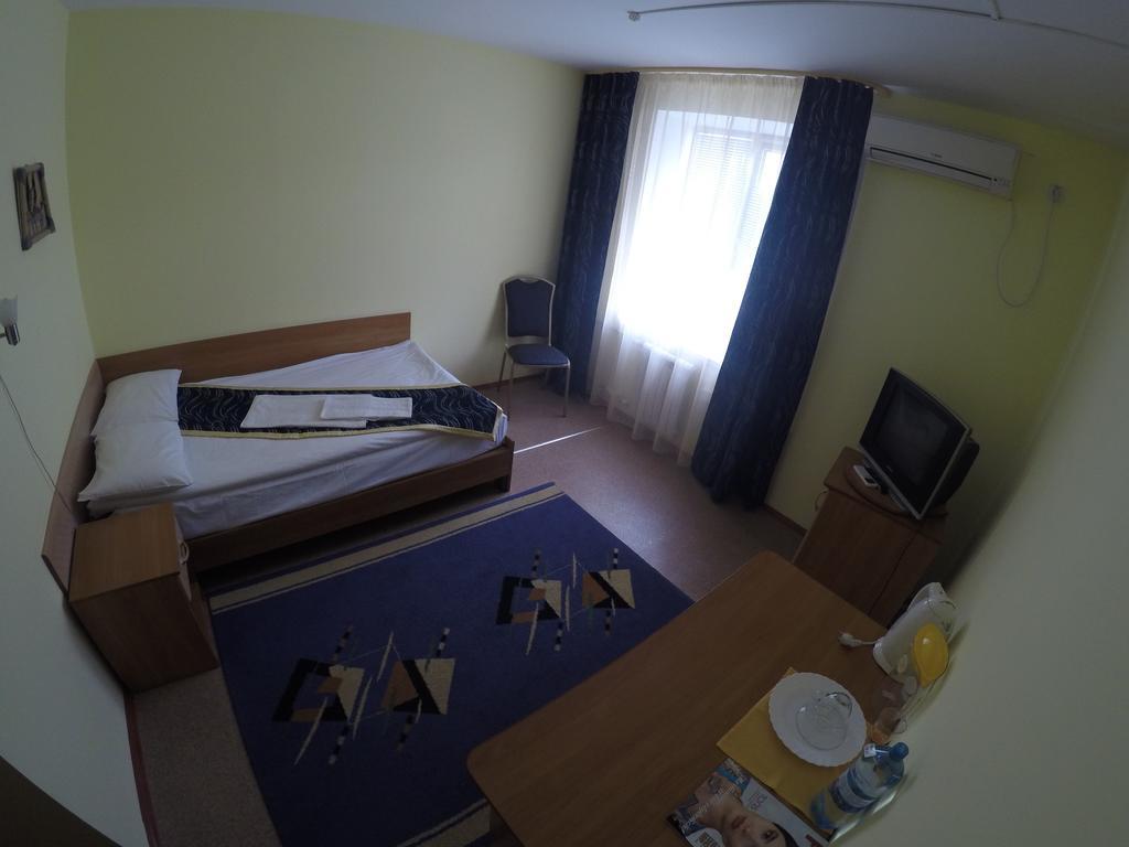 Kurmet Hotel ウラルスク 部屋 写真