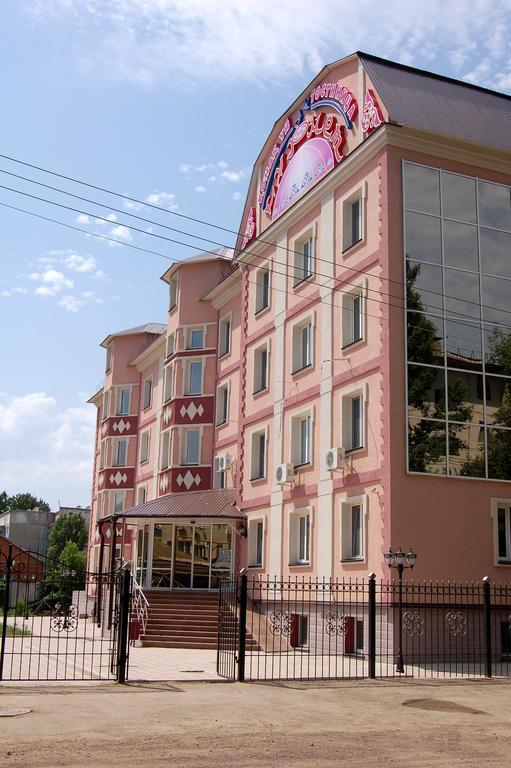 Kurmet Hotel ウラルスク エクステリア 写真